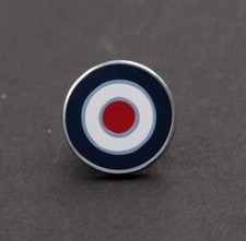 Listing image for RAF ROUNDEL MOD TARGET SCOOTER BOY LAPEL MEMORABILIA PIN BADGE - SILVER (M33B)